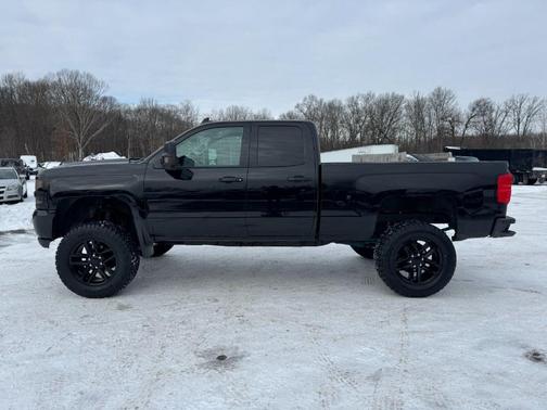 2017 Chevrolet Silverado 1500 2LT