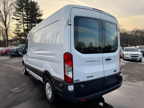 2017 Ford Transit-250 Base