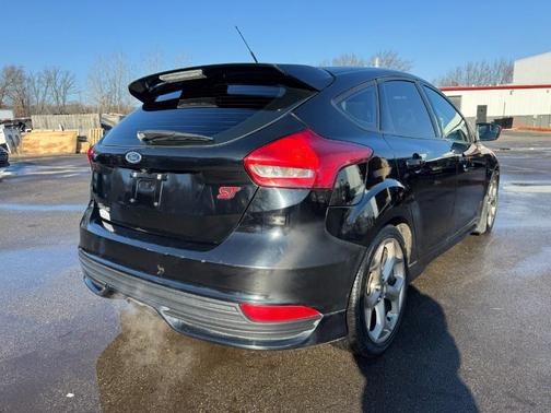 2016 Ford Focus ST 