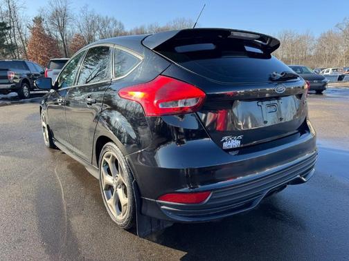 2016 Ford Focus ST 