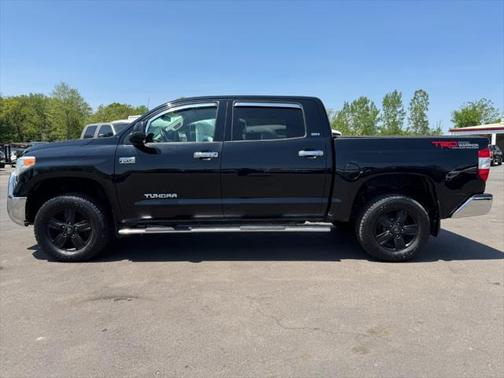 2014 Toyota Tundra SR5