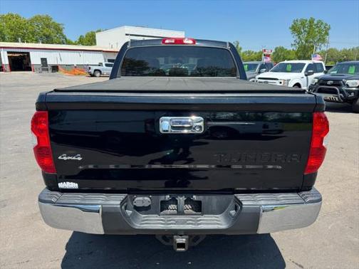 2014 Toyota Tundra SR5