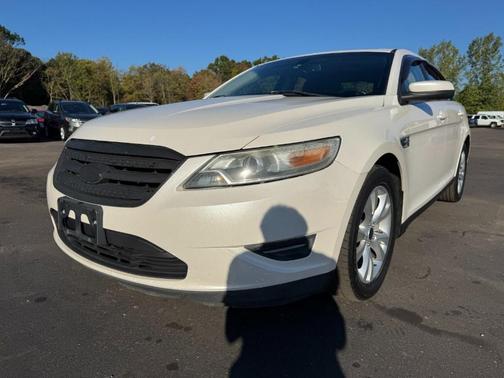 2011 Ford Taurus SEL