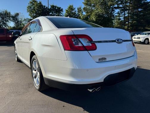 2011 Ford Taurus SEL