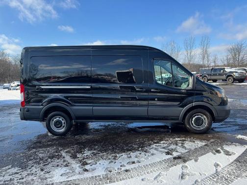 2017 Ford Transit-250 Base