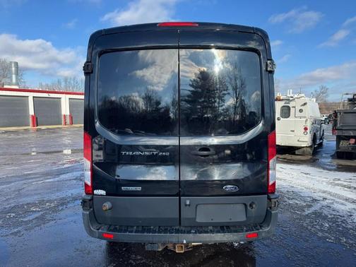 2017 Ford Transit-250 Base
