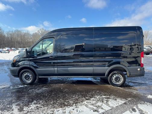 2017 Ford Transit-250 Base