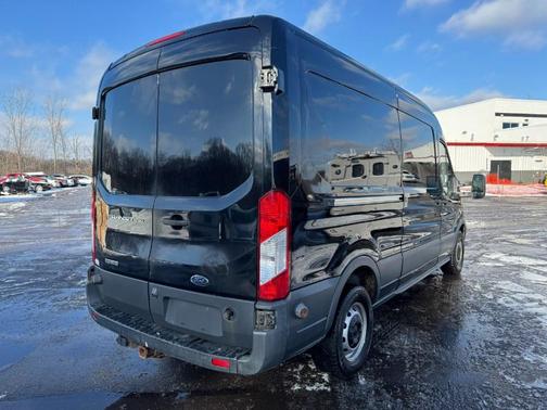 2017 Ford Transit-250 Base