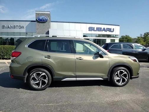 2023 Subaru Forester Touring