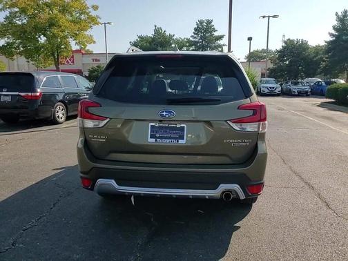 2023 Subaru Forester Touring