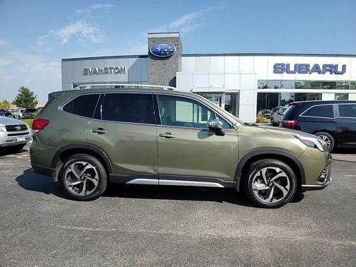 2023 Subaru Forester Touring