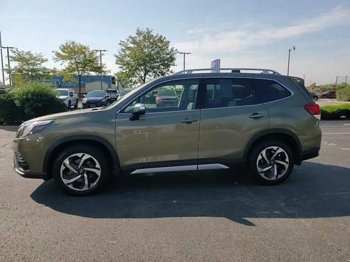 2023 Subaru Forester Touring