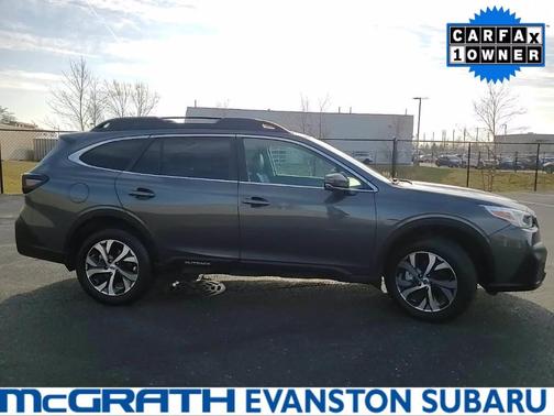 Photo 3 of 25 of 2020 Subaru Outback Limited