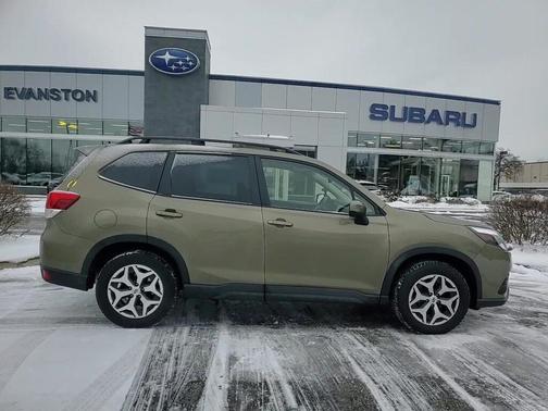 2023 Subaru Forester Premium