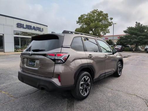 Brilliant Bronze Metallic 2025 Subaru Forester Premium