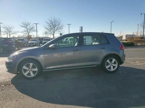 2017 Volkswagen Golf TSI Wolfsburg Edition 4-Door