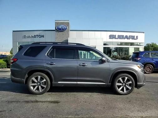 2025 Honda Pilot Touring 8-Passenger