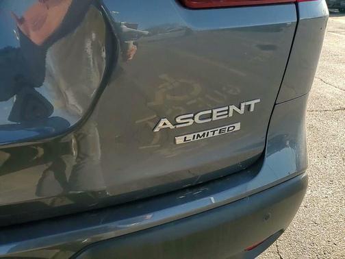 2023 Subaru Ascent Limited 8-Passenger