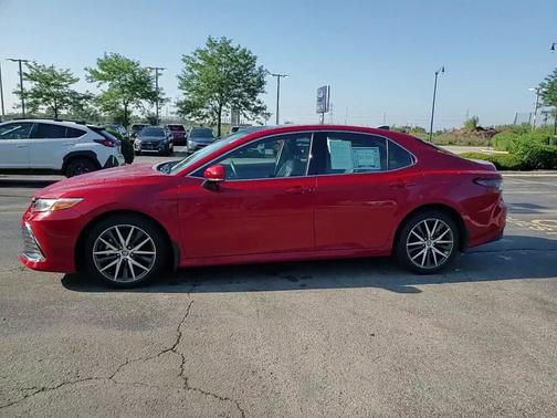 2024 Toyota Camry XLE