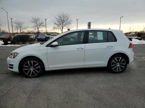 2015 Volkswagen Golf Auto TSI SE