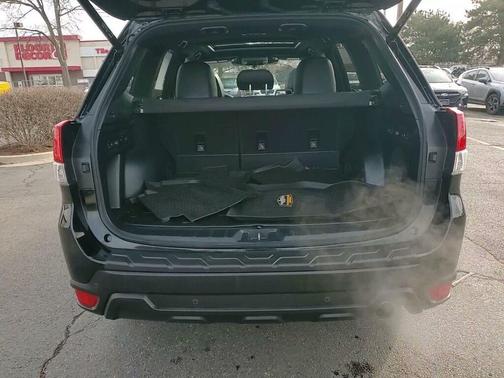 Crystal Black Silica 2024 Subaru Forester Wilderness