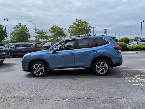 Horizon Blue Pearl 2024 Subaru Forester Touring
