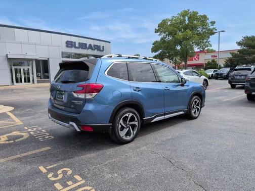 Horizon Blue Pearl 2024 Subaru Forester Touring