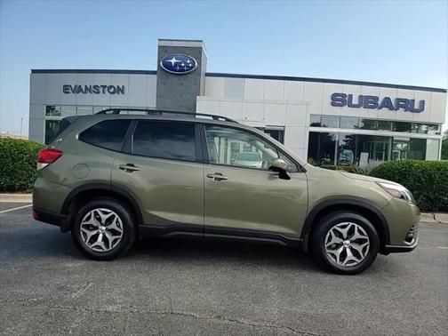 2022 Subaru Forester Premium