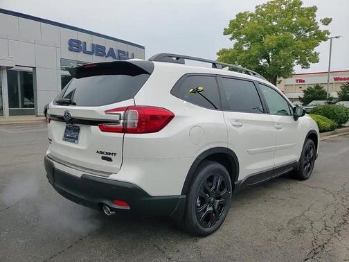 2025 Subaru Ascent Onyx Edition Touring 7-Passenger