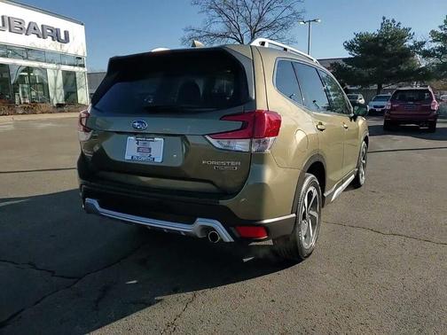 2023 Subaru Forester Touring