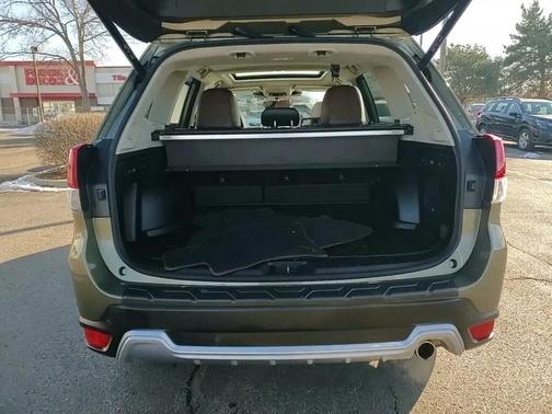 2023 Subaru Forester Touring