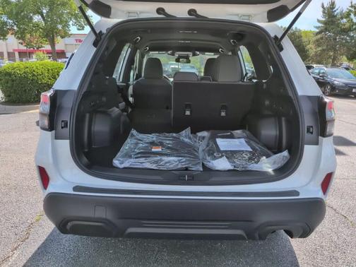 Crystal White Pearl 2026 Subaru Forester Base