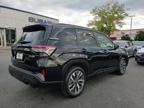 2025 Subaru Forester Touring