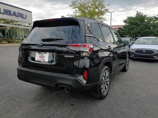 2025 Subaru Forester Touring