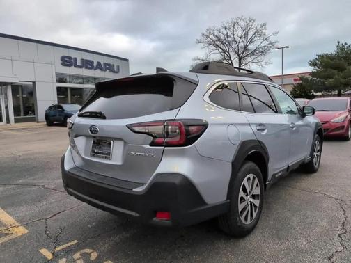 2023 Subaru Outback Premium