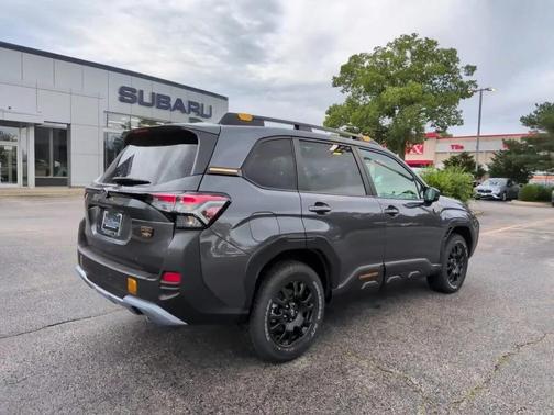 Magnetite Gray Metallic 2026 Subaru Forester Wilderness