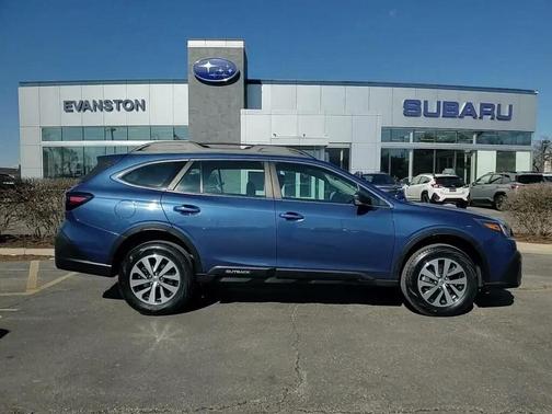 2022 Subaru Outback Base