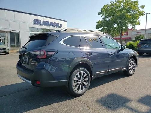 2025 Subaru Outback Touring XT