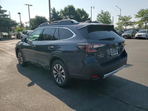 2025 Subaru Outback Touring XT