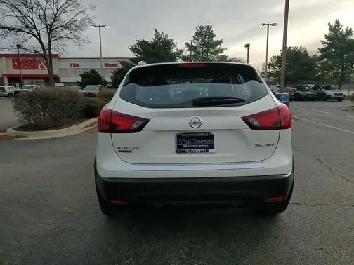 2017 Nissan Rogue Sport SL