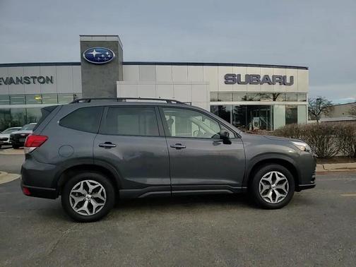 2024 Subaru Forester Premium