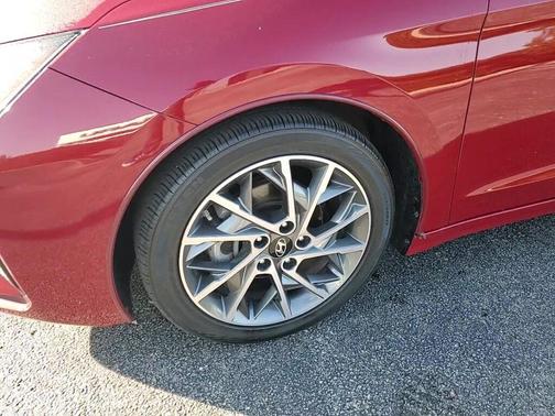 2019 Hyundai ELANTRA Limited