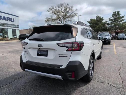 Crystal White Pearl 2021 Subaru Outback Touring XT