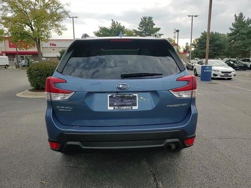 2022 Subaru Forester Premium