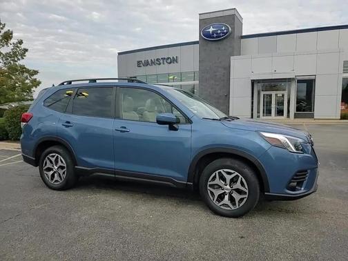 2022 Subaru Forester Premium