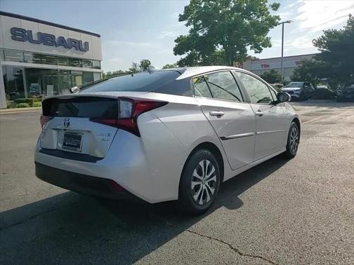 2019 Toyota Prius XLE
