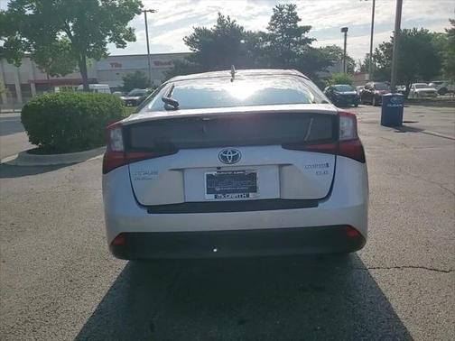 2019 Toyota Prius XLE