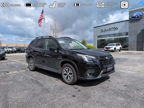 Crystal Black Silica 2024 Subaru Forester Premium