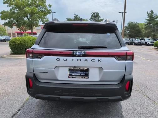 Ice Silver Metallic 2026 Subaru Outback Touring XT