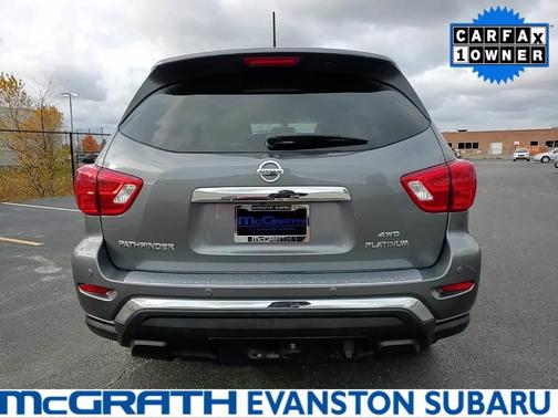 Photo 5 of 26 of 2017 Nissan Pathfinder Platinum